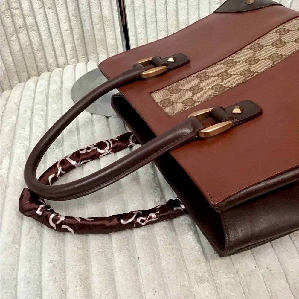 Gucci Bags - Picture 9 of 16